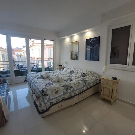 Center Hippocampe Apartment Cannes